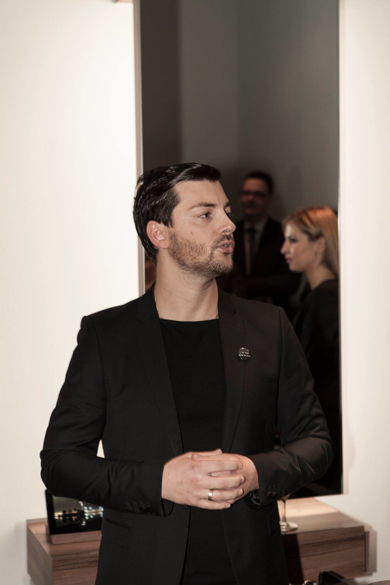 Bailas Contemporary Coiffure PRE-OPENING NOVEMBER 2015