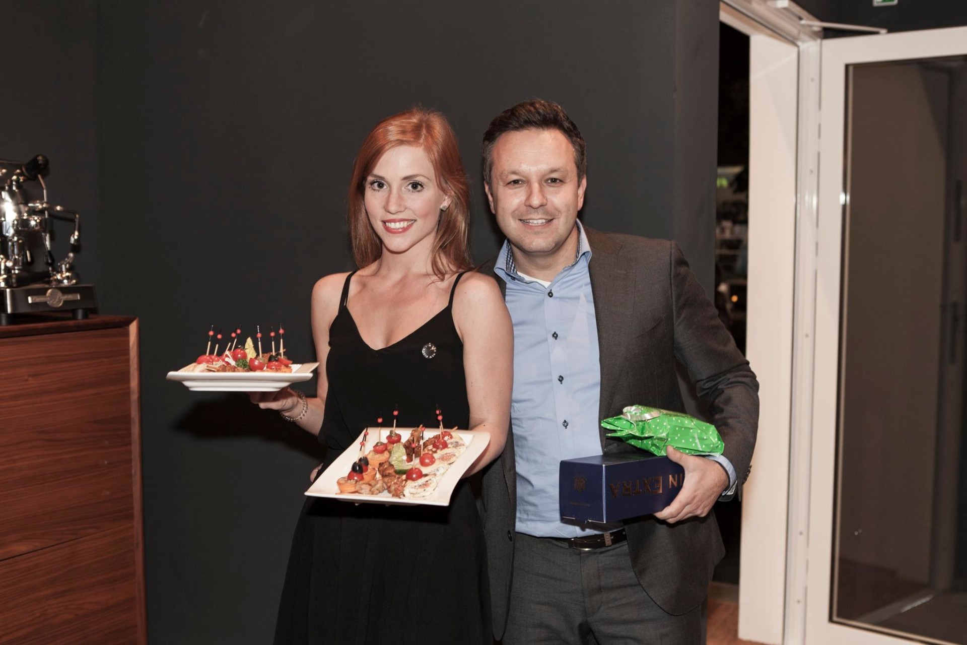 Bailas Contemporary Coiffure PRE-OPENING NOVEMBER 2015
